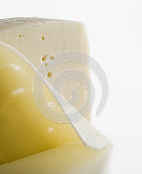 Close-up detail of a melting cheese and a sliced Ã¢â¬â¹Ã¢â¬â¹slice photo